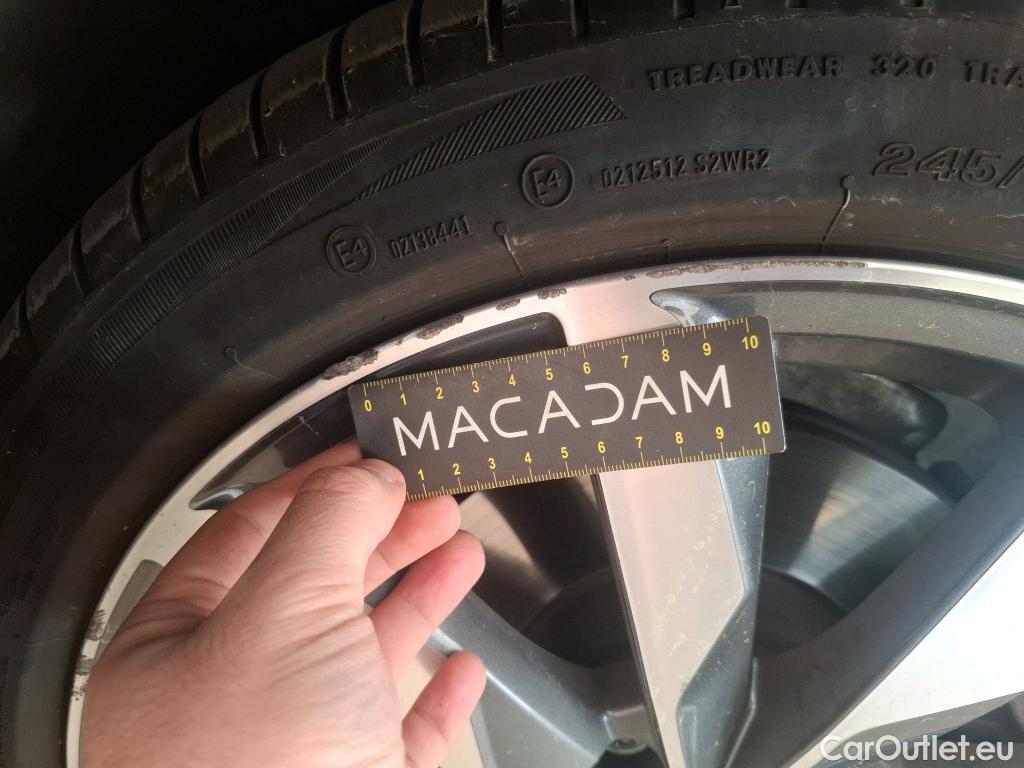  Audi  A4 AUDI  Avant / 2019 / 5P / Break 40 TFSI ultra 204 S tronic Avus #20