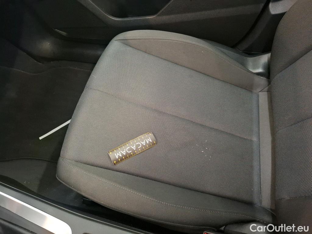  Audi  Q3 AUDI  / 2018 / 5P / SUV 1.5 35 TFSI 150 S TRONIC BUSINESS LINE #6