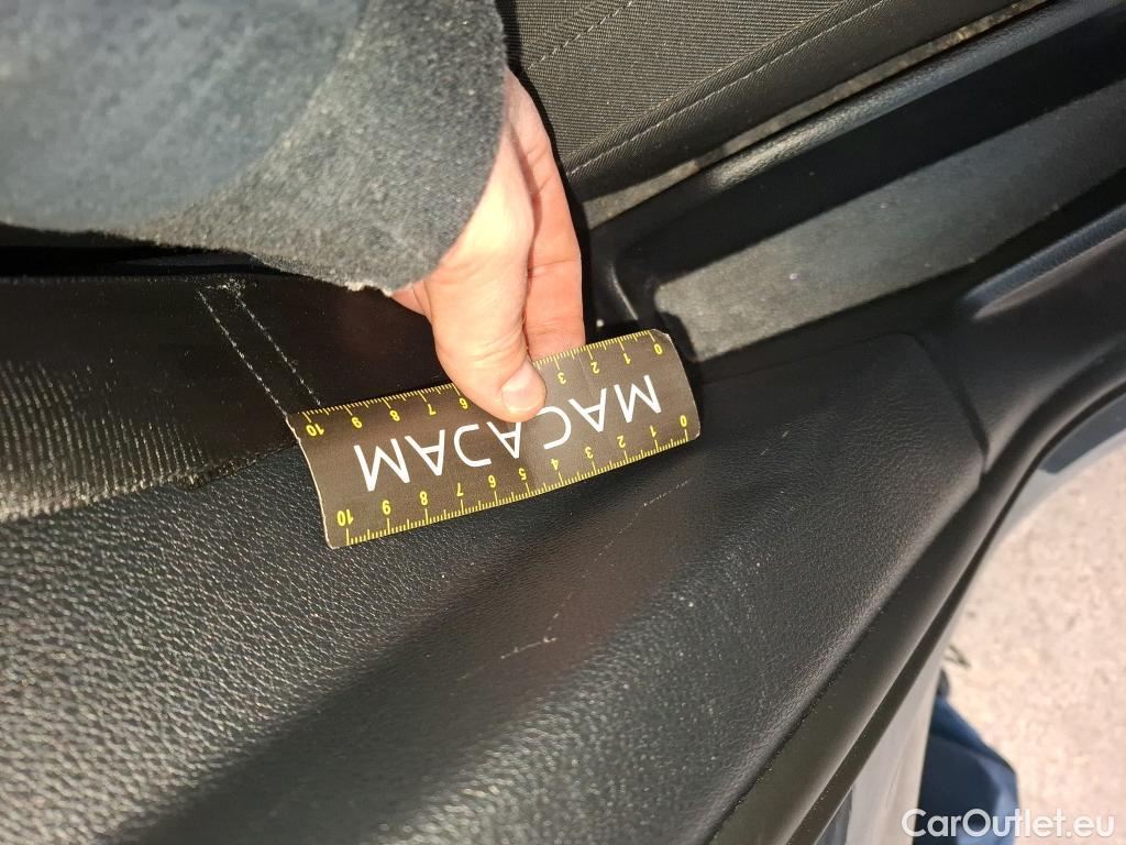  Audi  Q3 AUDI  / 2018 / 5P / SUV 1.5 35 TFSI 150 S TRONIC BUSINESS LINE #2