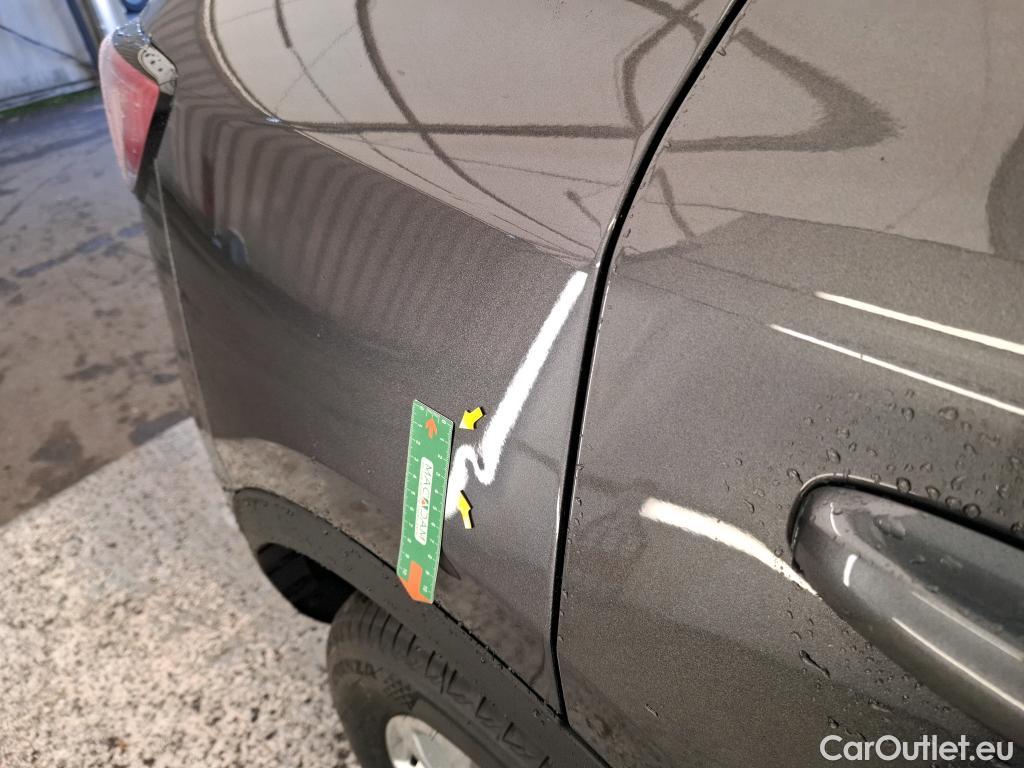  Ford  Kuga FORD  / 2019 / 5P / SUV 2.5 Dur 225 hybrid PHEV Pshift Titanium #4