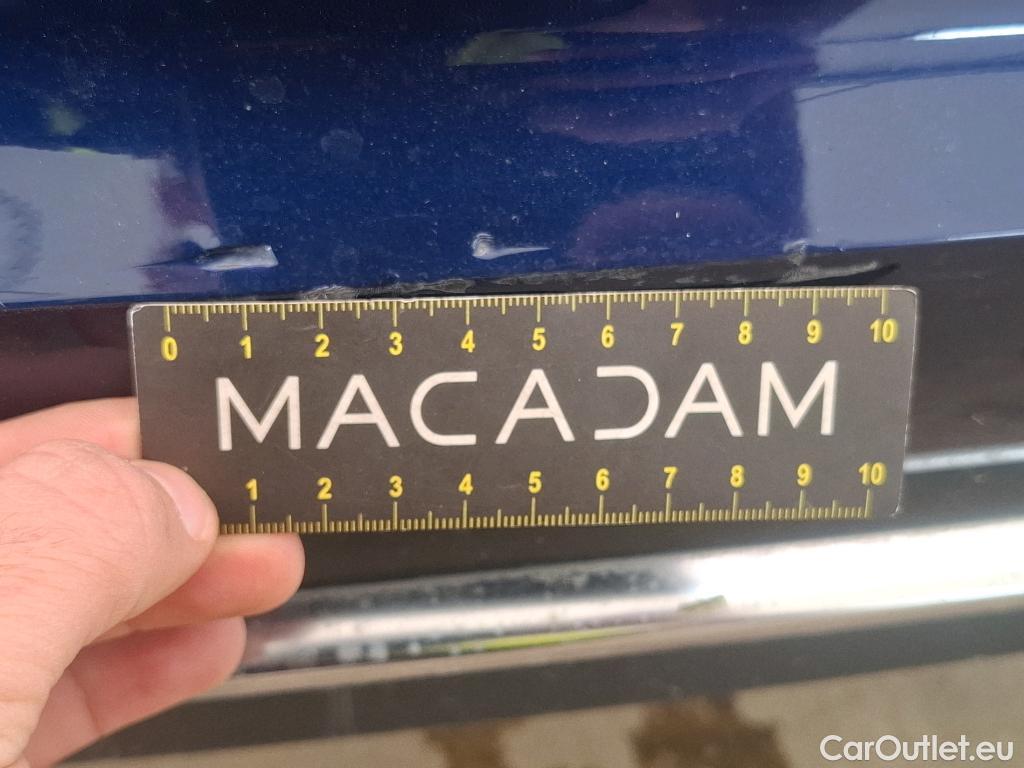  Audi  A4 AUDI  Avant / 2019 / 5P / Break 40 TFSI ultra 204 S tronic Avus #15