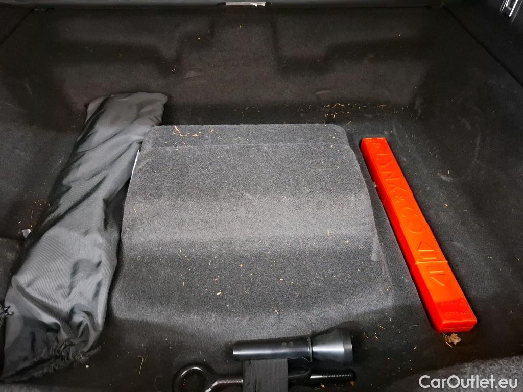  LYNK & Co  01 LYNK & CO  / 2020 / 5P / SUV 1.5 261ch  Hybride Rechargeable #6