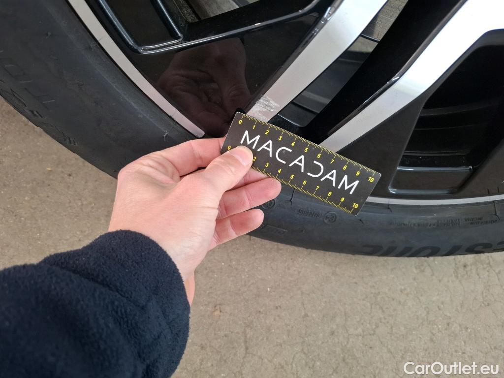  Mercedes  GLA MERCEDES-BENZ  / 2020 / 5P / SUV 2.0  200 D BUSINESS LINE DCT #45