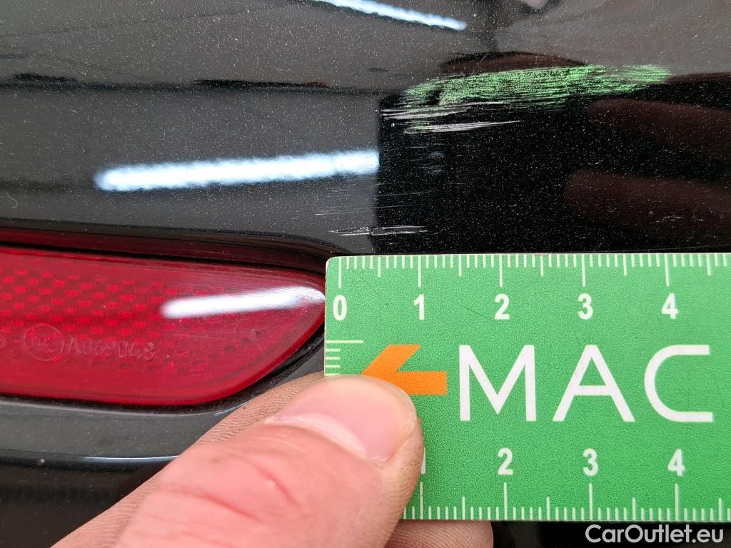  Mercedes  A-Klasse MERCEDES-BENZ Classe A Berline / 2018 / 4P / Berline A 180 Business Line #45