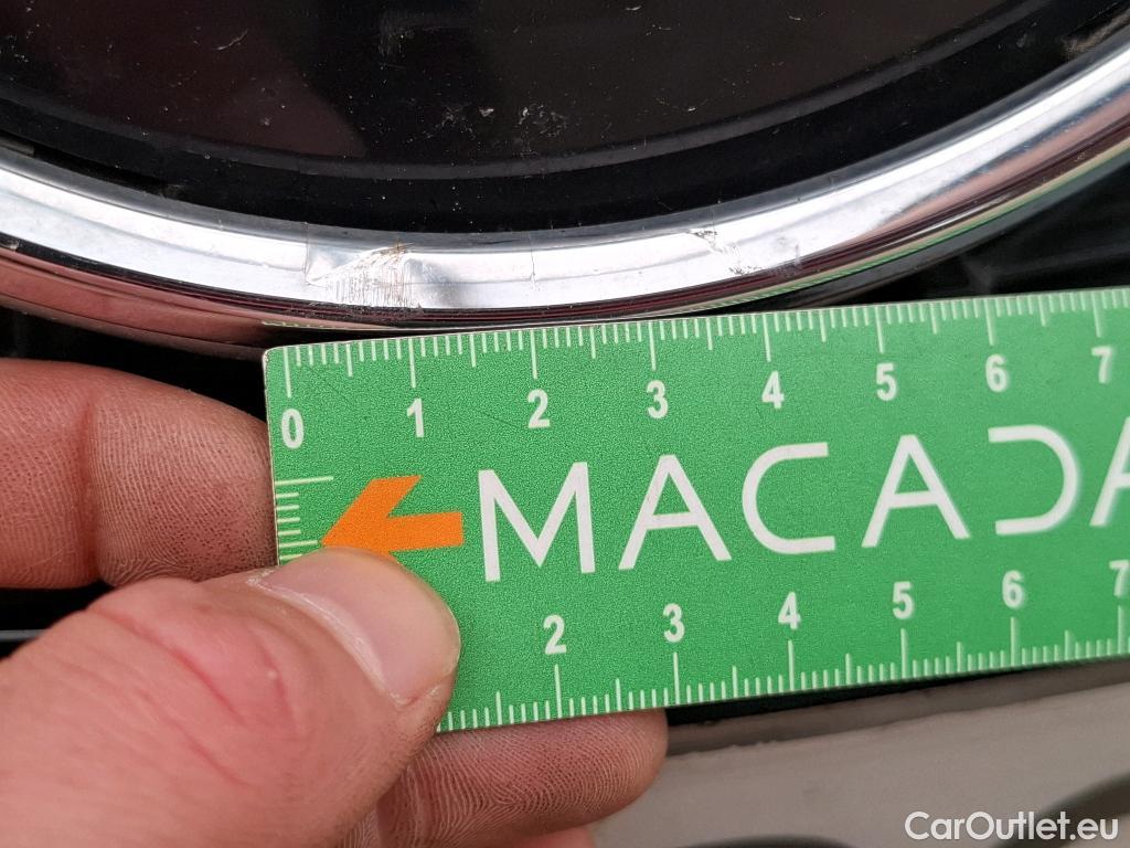  Mercedes  A-Klasse MERCEDES-BENZ Classe A Berline / 2018 / 4P / Berline A 180 Business Line #35