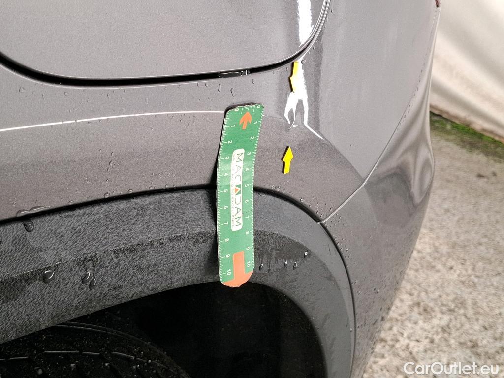  Mercedes  GLA MERCEDES-BENZ  / 2020 / 5P / SUV  250 e AMG LINE DCT #22