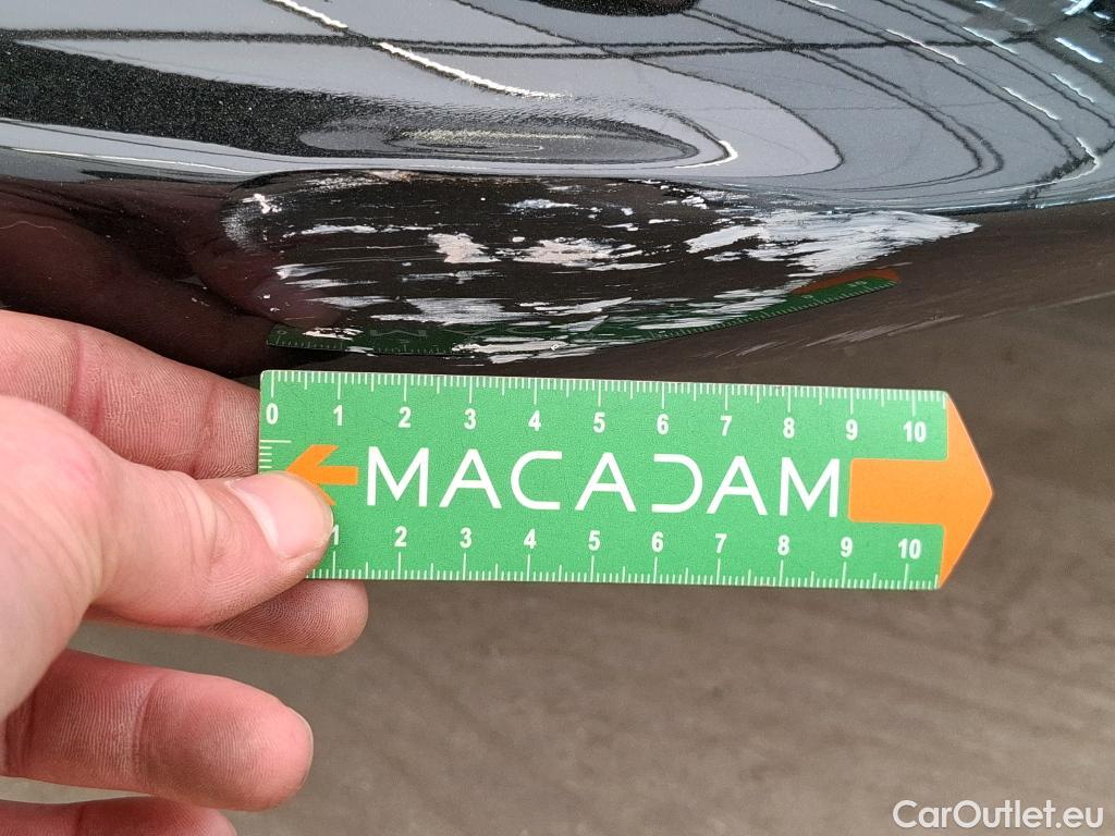  Mercedes  A-Klasse MERCEDES-BENZ Classe A Berline / 2018 / 4P / Berline A 180 Business Line #2