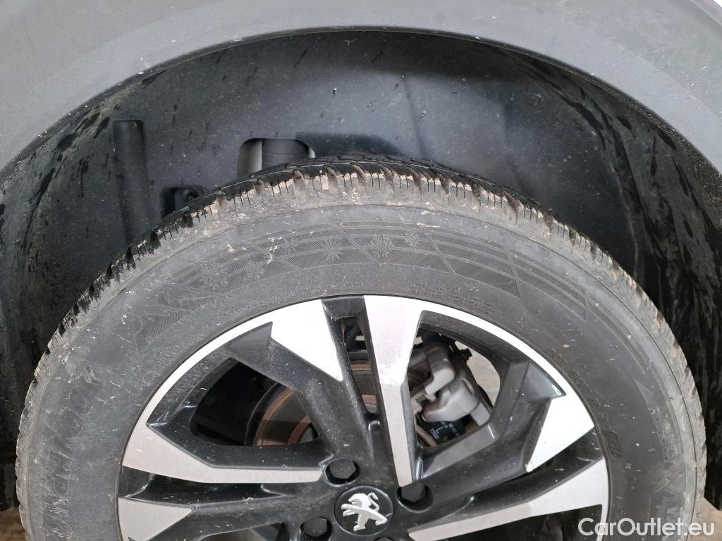  Peugeot  2008  Allure Pack 1.5 HDi 130CV BVA8 E6d #2