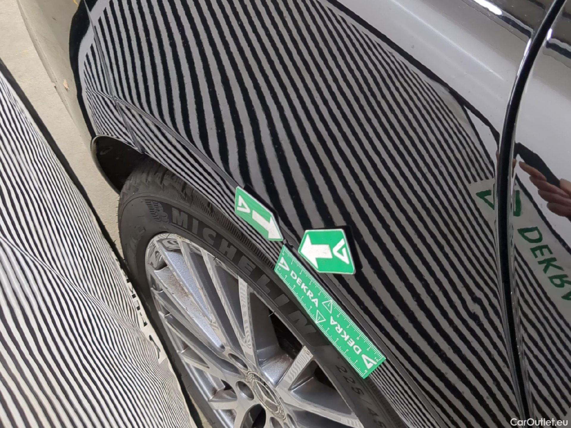  Mercedes  CLA-Klasse MERCEDES-BENZ CLA Shooting Brake / 2019 / 5P / Break CLA 200 d Progressive Line BA8 #33