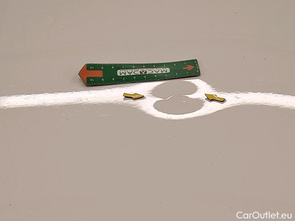  Mercedes  GLB MERCEDES-BENZ  / 2019 / 5P / SUV  220 d AMG Line 4Matic #6