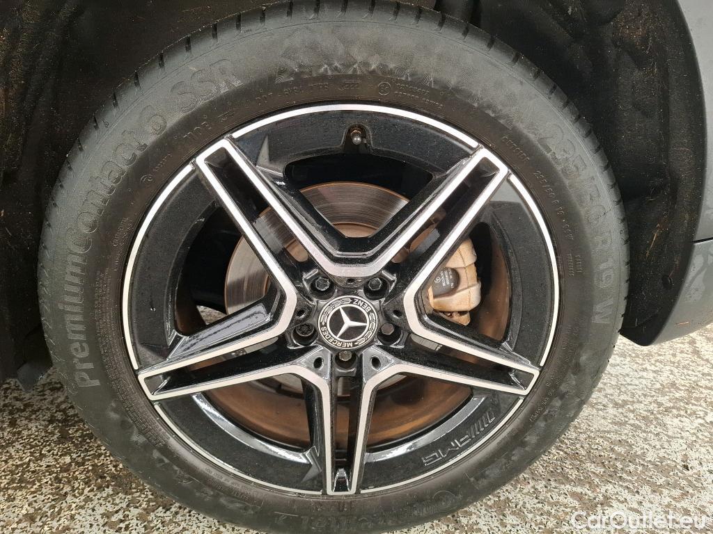  Mercedes  GLA MERCEDES-BENZ  / 2020 / 5P / SUV  250 e AMG LINE DCT #25