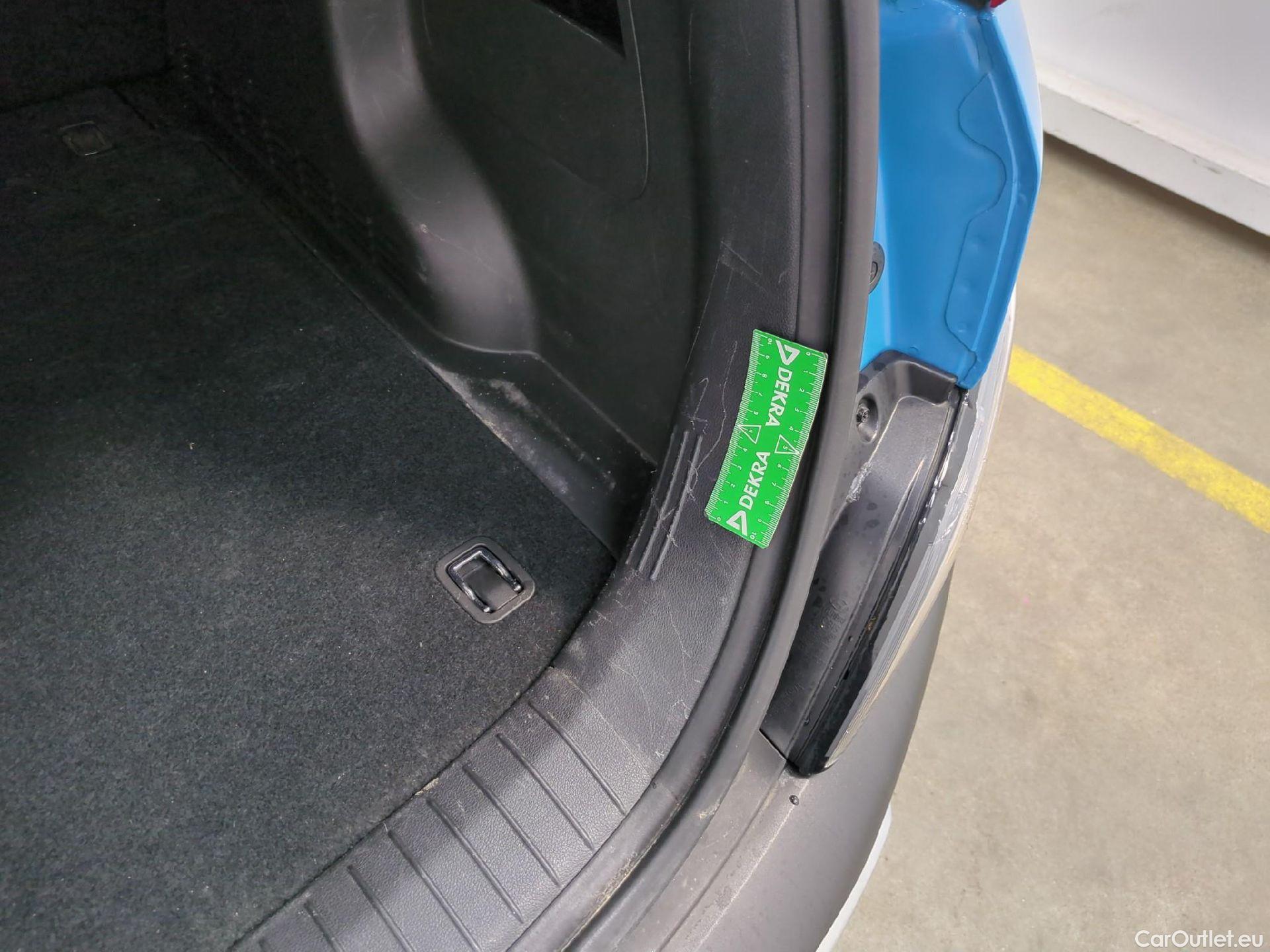  Hyundai  Konna Kona Intuitive Hybrid 2WD 1.6 GDI 140CV BVA6 E6d / Pare-brise HS #6