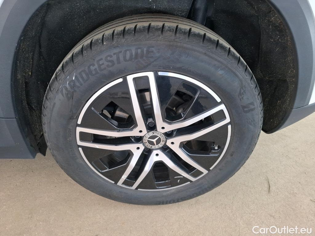  Mercedes  GLA MERCEDES-BENZ  / 2020 / 5P / SUV 2.0  200 D BUSINESS LINE DCT #23