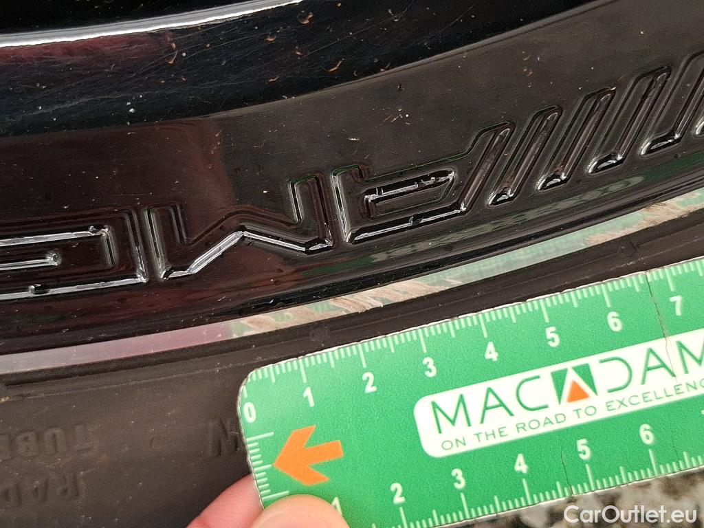  Mercedes  GLA MERCEDES-BENZ  / 2020 / 5P / SUV  250 e AMG LINE DCT #11