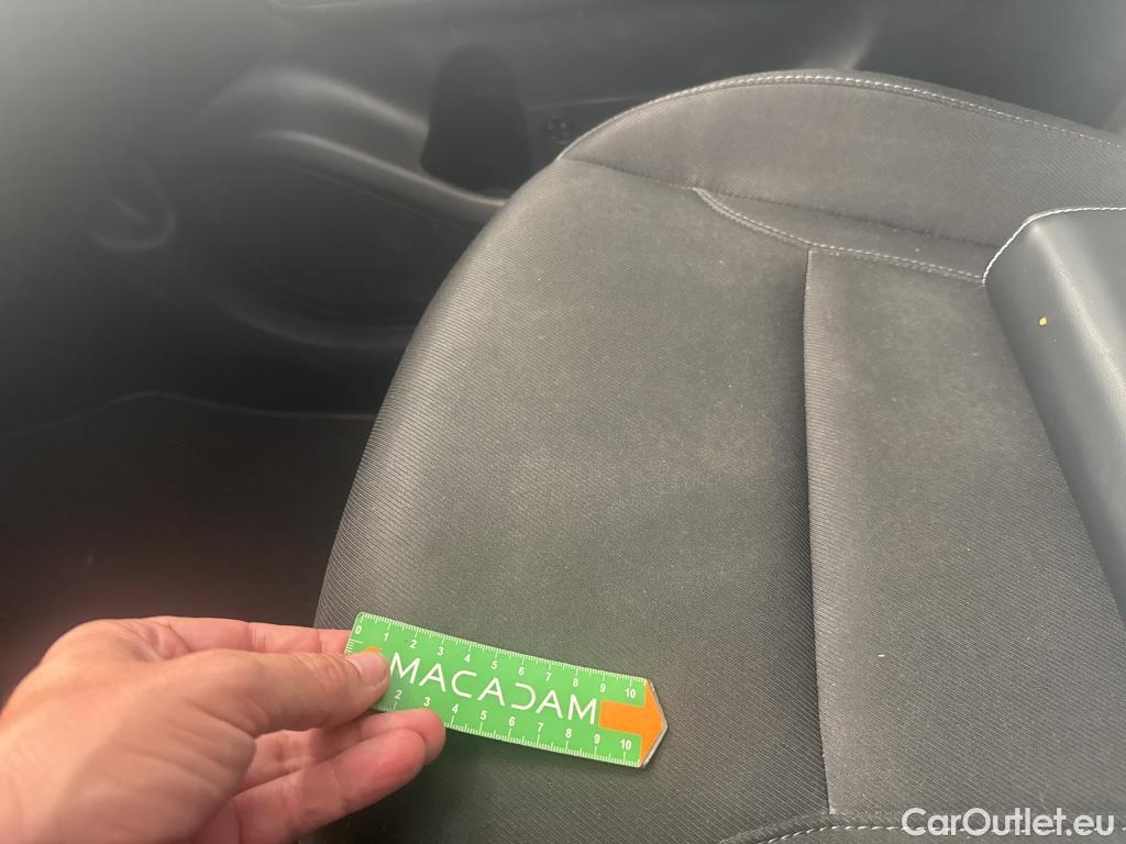  Hyundai  Tucson HYUNDAI  / 2020 / 5P / SUV 1.6 PHEV 265 HTRAC BUSINESS 4WD AUTO #9