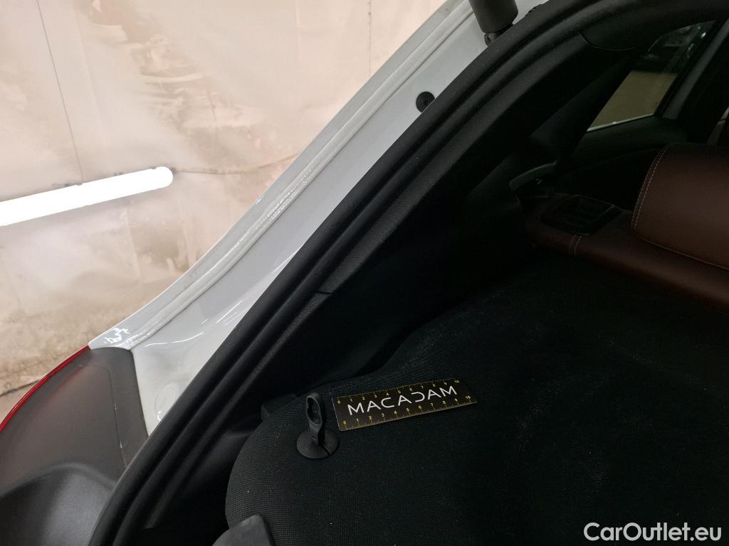  Mercedes  GLA MERCEDES-BENZ  / 2020 / 5P / SUV 2.0  200 D BUSINESS LINE DCT #10