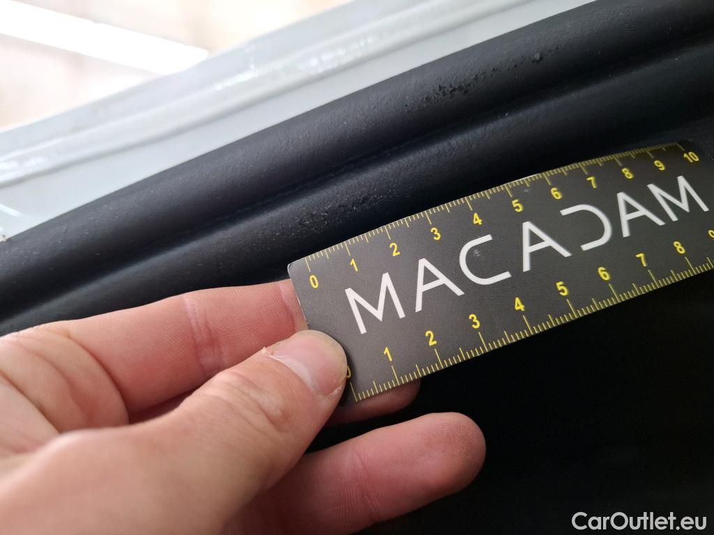  Mercedes  GLA MERCEDES-BENZ  / 2020 / 5P / SUV 2.0  200 D BUSINESS LINE DCT #12