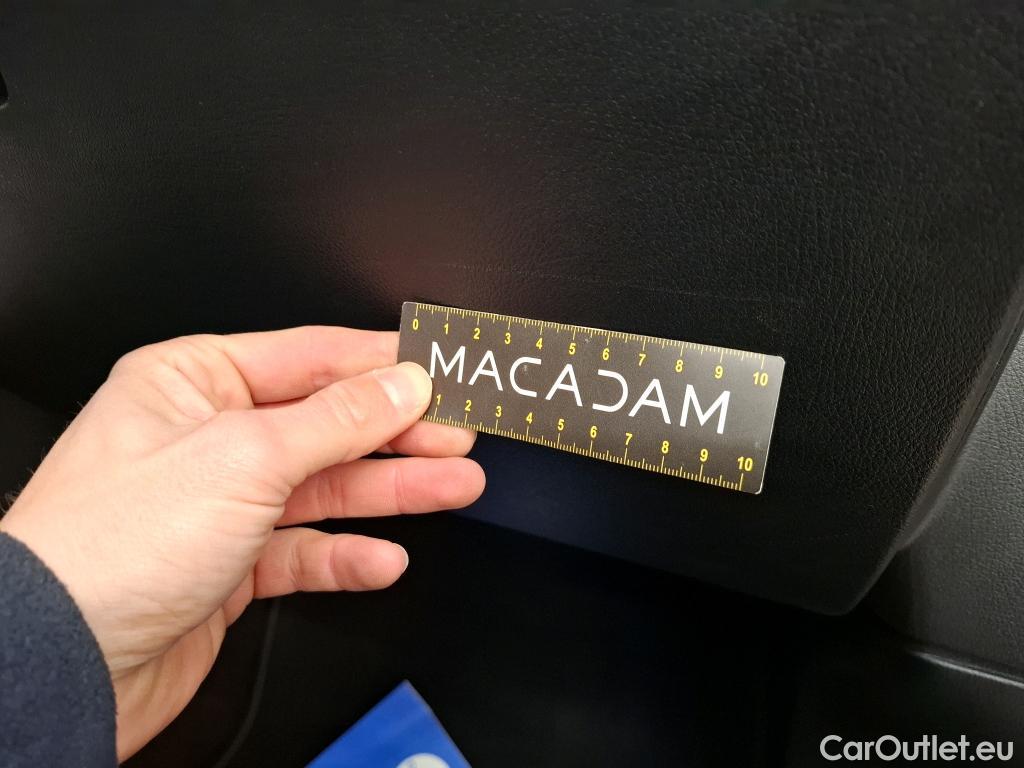  Mercedes  GLA MERCEDES-BENZ  / 2020 / 5P / SUV 2.0  200 D BUSINESS LINE DCT #51