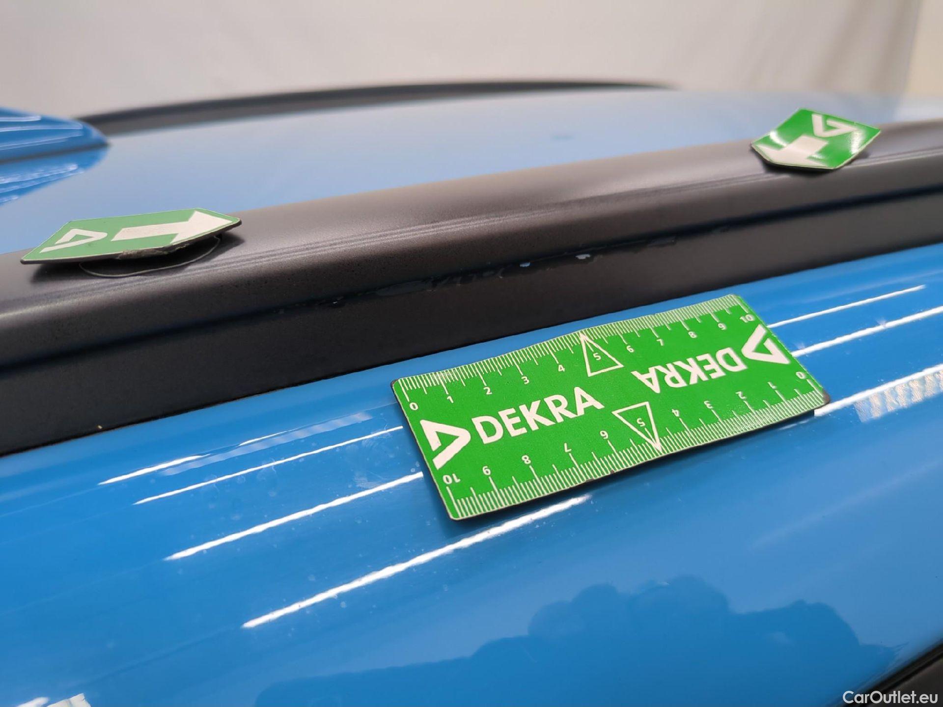  Hyundai  Konna Kona Intuitive Hybrid 2WD 1.6 GDI 140CV BVA6 E6d / Pare-brise HS #23