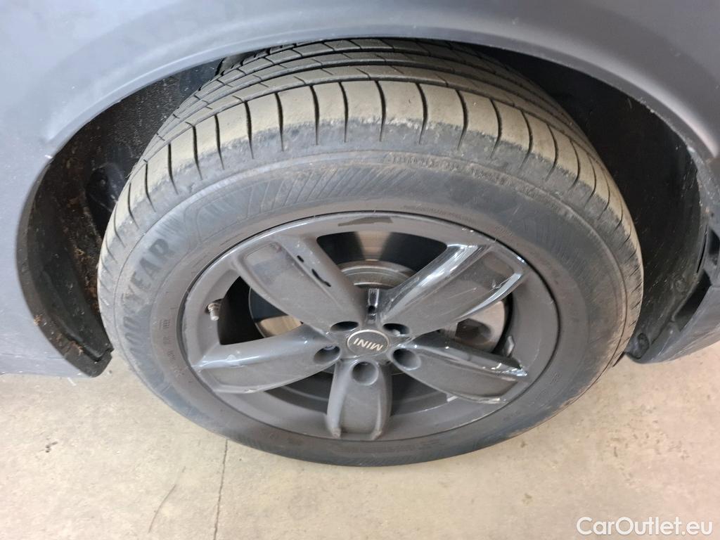  Mini  Countryman MINI  / 2020 / 5P / Crossover Cooper SE ALL4 Premium 125+95ch BVA6 #15