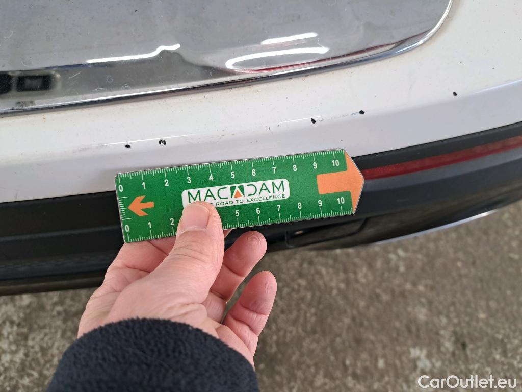  Mercedes  GLB MERCEDES-BENZ  / 2019 / 5P / SUV  220 d AMG Line 4Matic #16