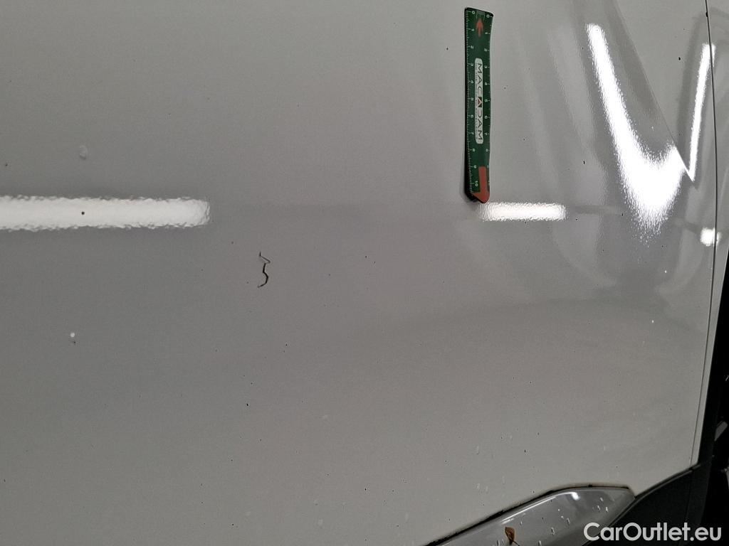  Peugeot  2008 PEUGEOT  / 2019 / 5P / Crossover BLUEHDI 130 S&S EAT8 ALLURE #9