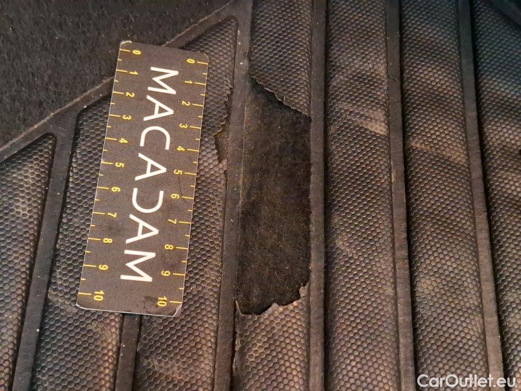  Peugeot  3008  Active Business 1.5 HDi 130CV BVA8 E6d #18