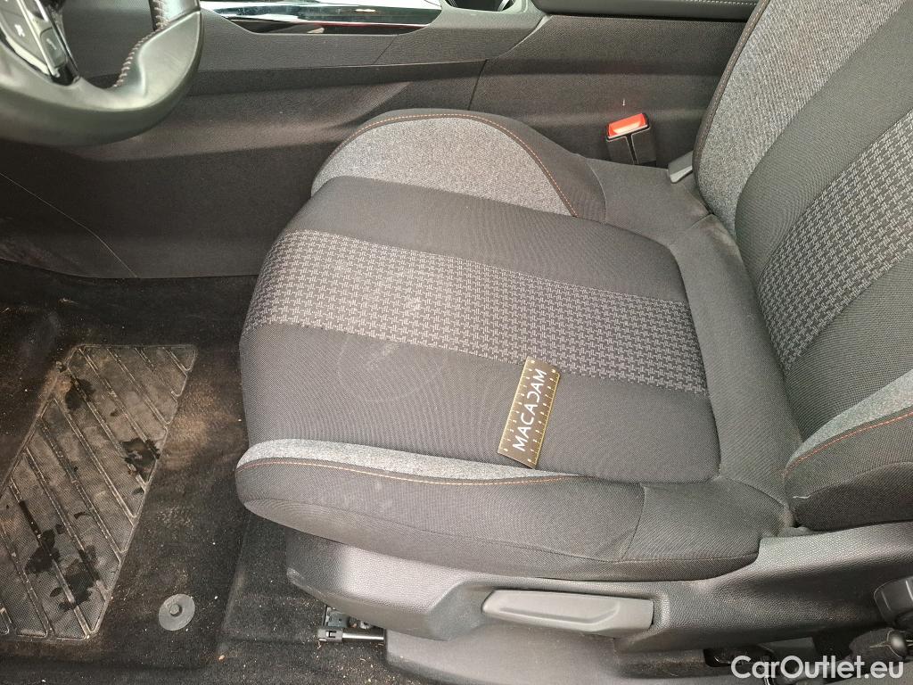  Peugeot  3008  Active Pack 1.5 HDi 130CV BVA8 E6d #13