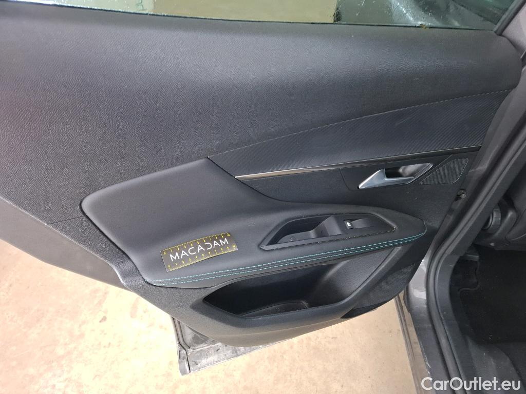  Peugeot  3008  Allure 1.5 HDi 130CV BVA8 E6d #30