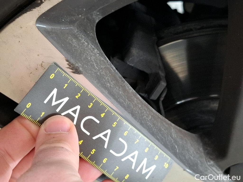  Peugeot  3008  Allure 1.5 HDi 130CV BVA8 E6d #24