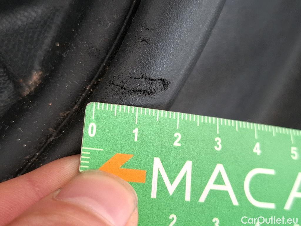  Peugeot  5008  Allure Business 1.5 HDi 130CV BVA8 7 Sieges E6dT #6