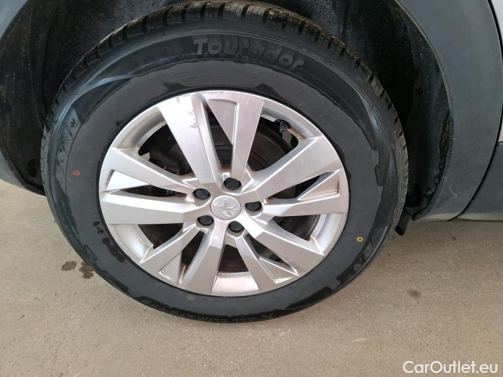  Peugeot  3008  Active Pack 1.5 HDi 130CV BVA8 E6d #7