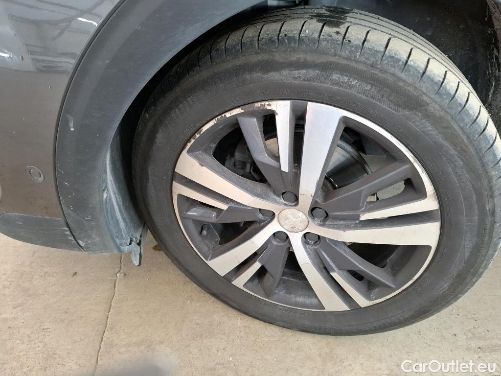  Peugeot  3008  Allure 1.5 HDi 130CV BVA8 E6d #20