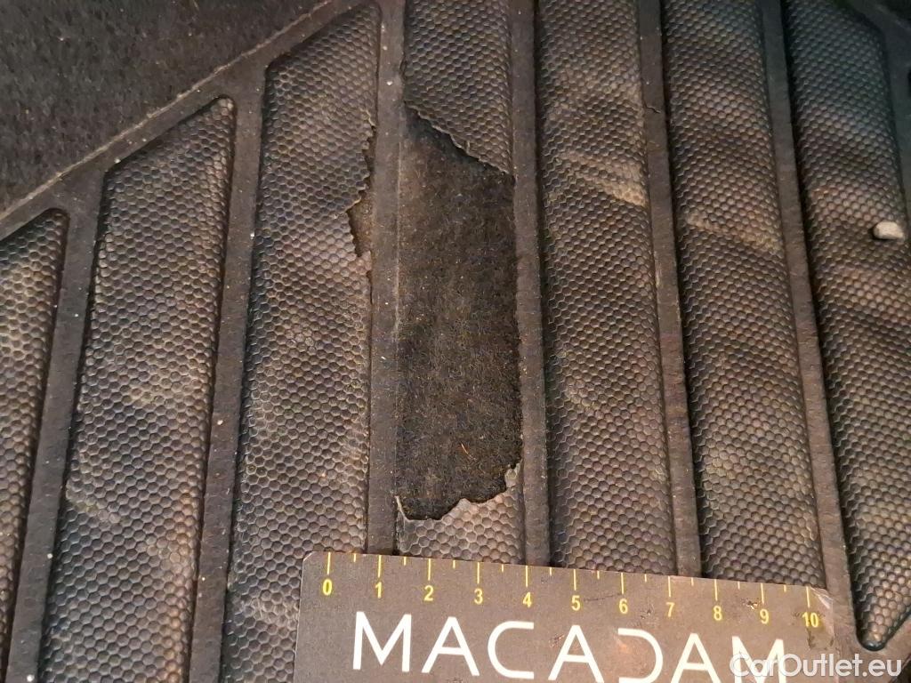  Peugeot  3008  Active Business 1.5 HDi 130CV BVA8 E6d #19