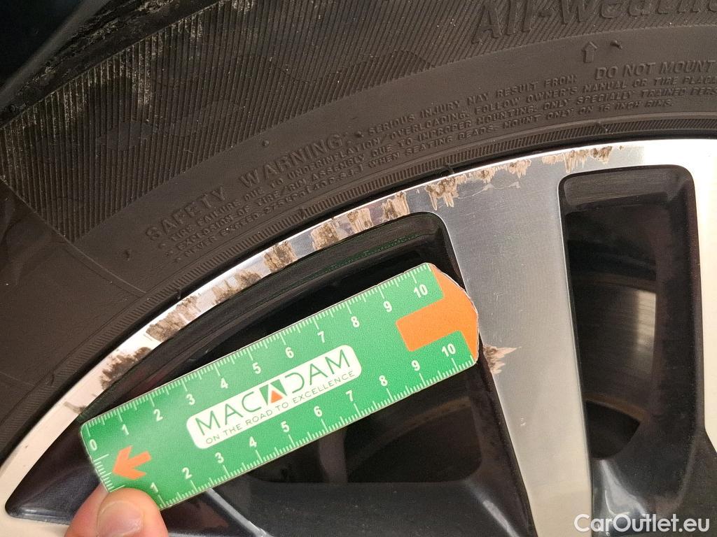  Peugeot  208  Allure Pack 1.5 HDi 100CV BVM6 E6d #15