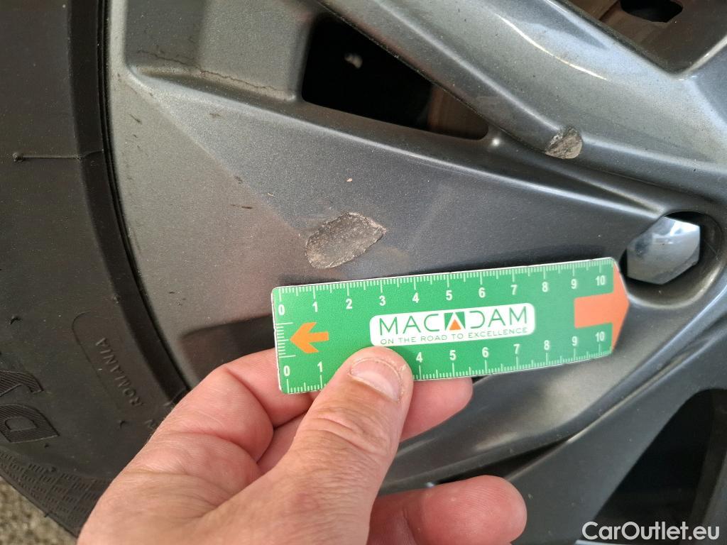  Peugeot  2008  Active Pack 1.5 HDi 110CV BVM6 E6d #33