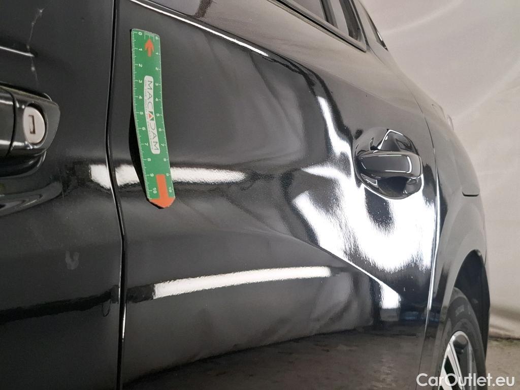  Peugeot  208  Allure Pack 1.5 HDi 100CV BVM6 E6d #9