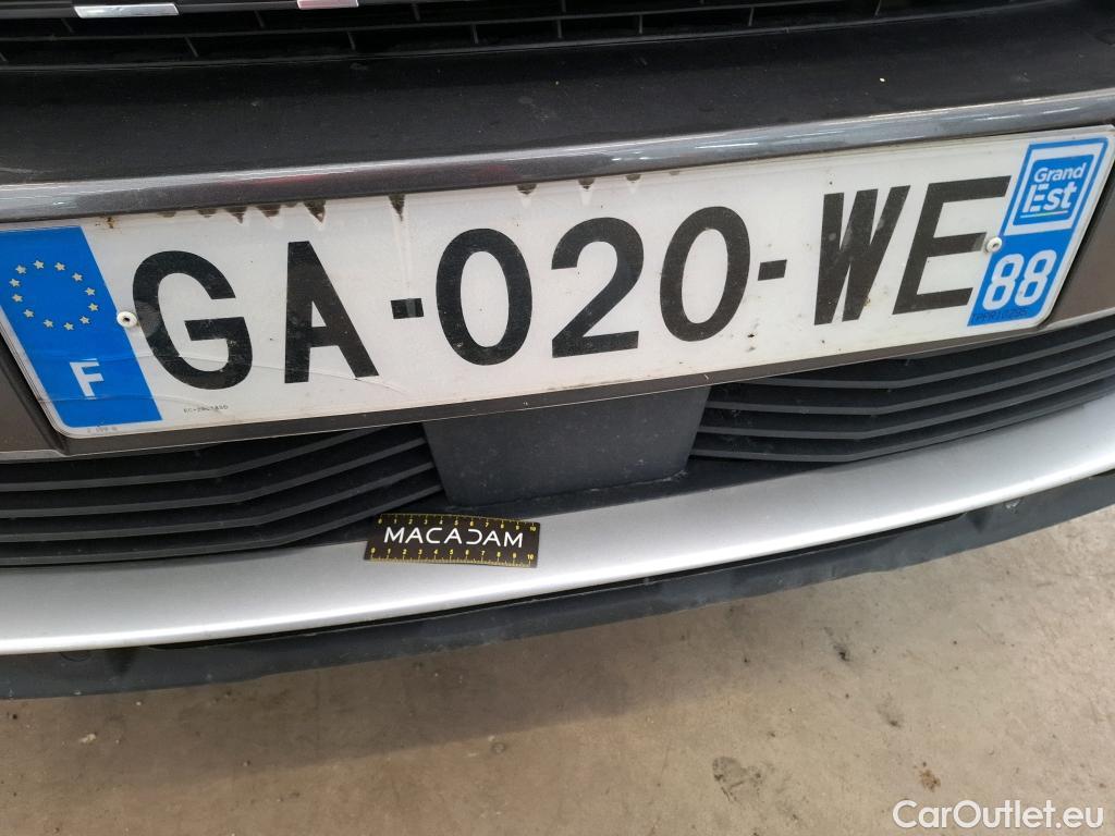  Peugeot  3008  Allure 1.5 HDi 130CV BVA8 E6d #45