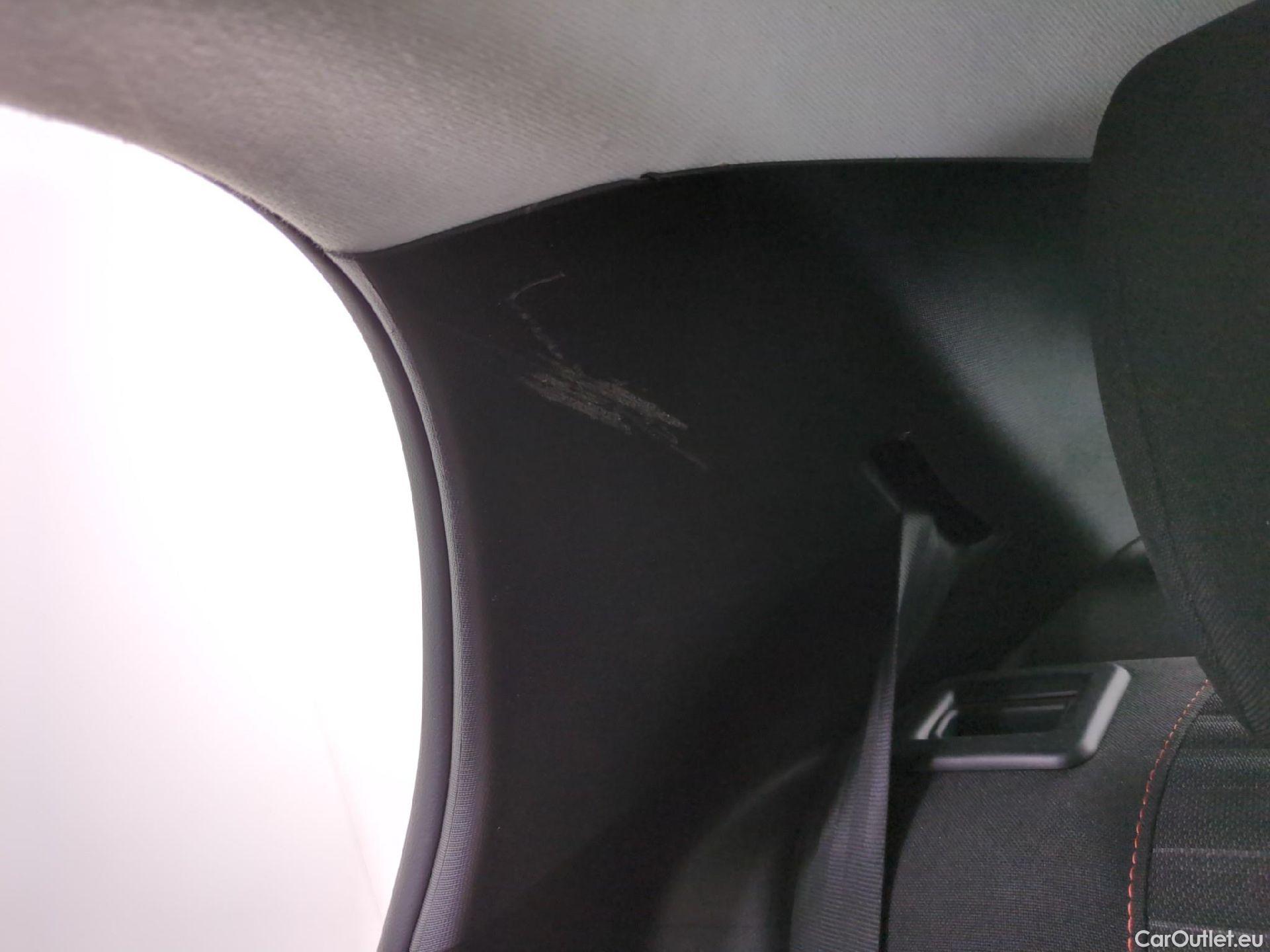  Peugeot  208  Active Pack 1.5 HDi 100CV BVM6 E6d #18