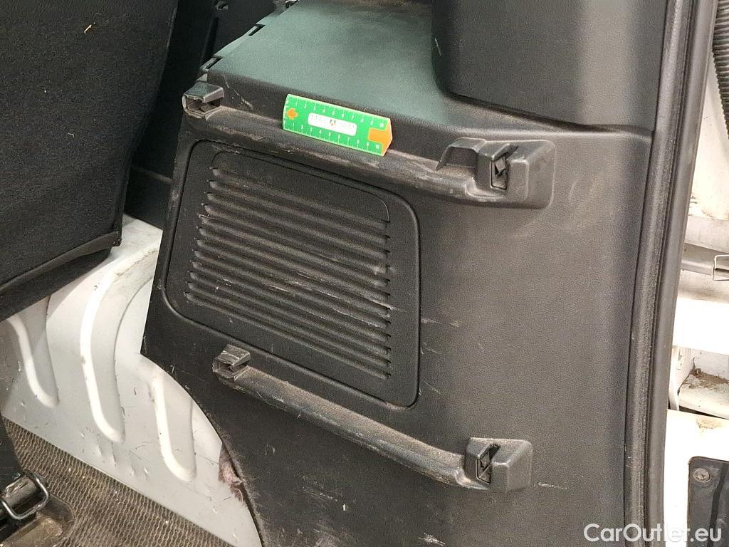  Renault  Trafic  III Combi L1H1 2 8t (8/9 Sièges) Zen 1.6 dCi 120CV BVM6 9 Sieges E5 #7