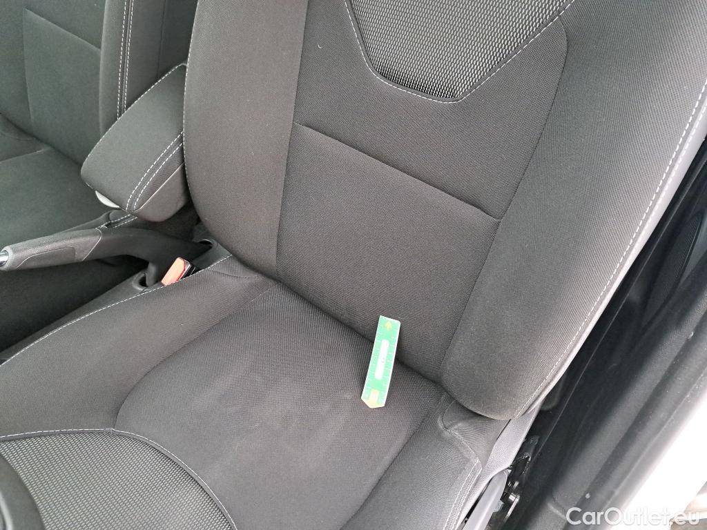  Renault  Clio  IV Business 0.9 TCe 90CV BVM5 E6 #9