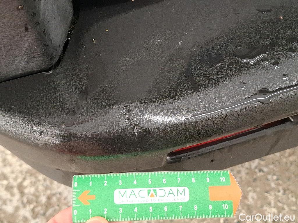  Renault  Trafic  III Combi L1H1 2 8t (8/9 Sièges) Zen 1.6 dCi 120CV BVM6 9 Sieges E5 #4