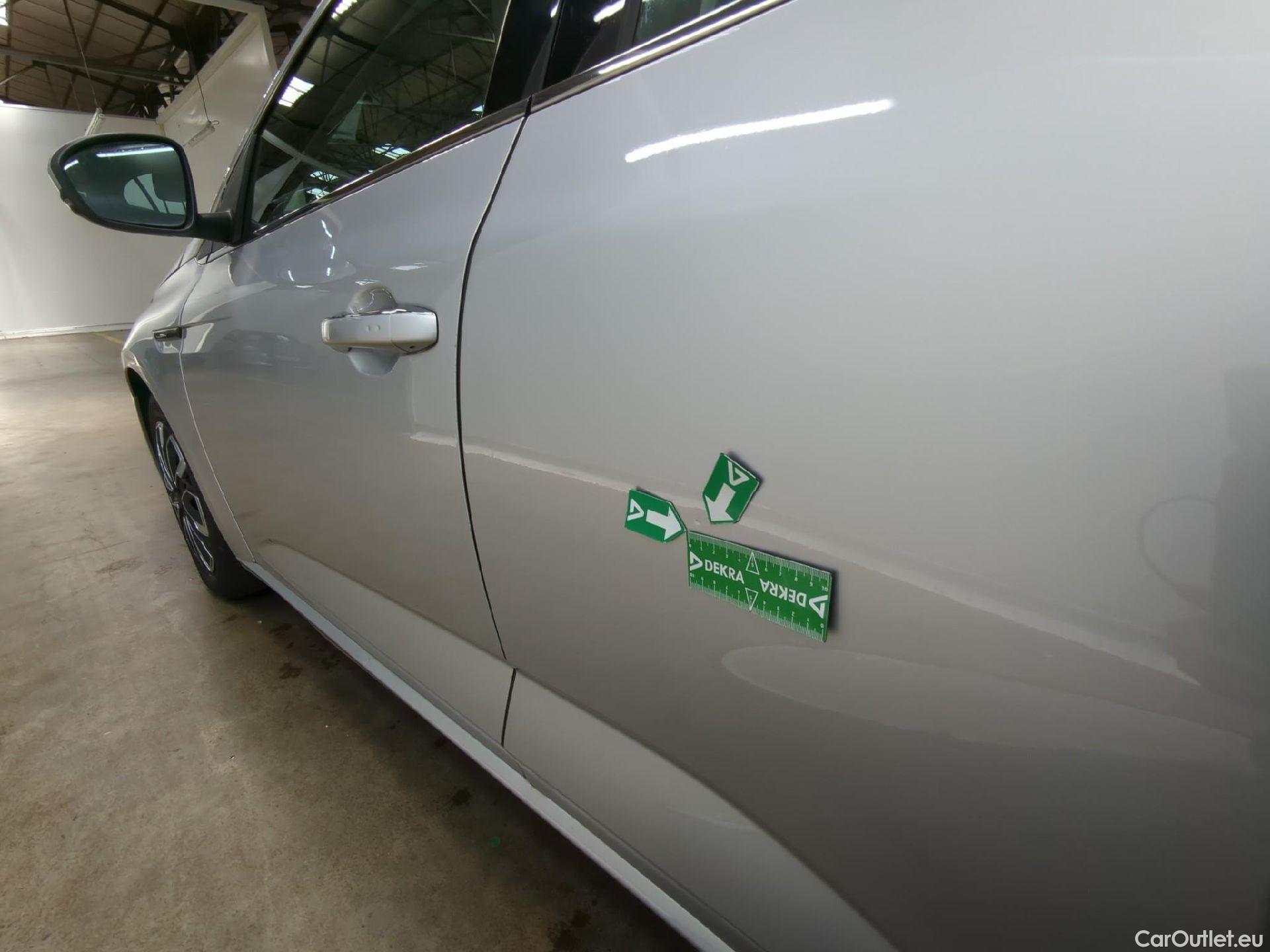  Renault  Megane  IV Berline 5pt. Business 1.5 dCi 115CV BVM6 E6dT #33