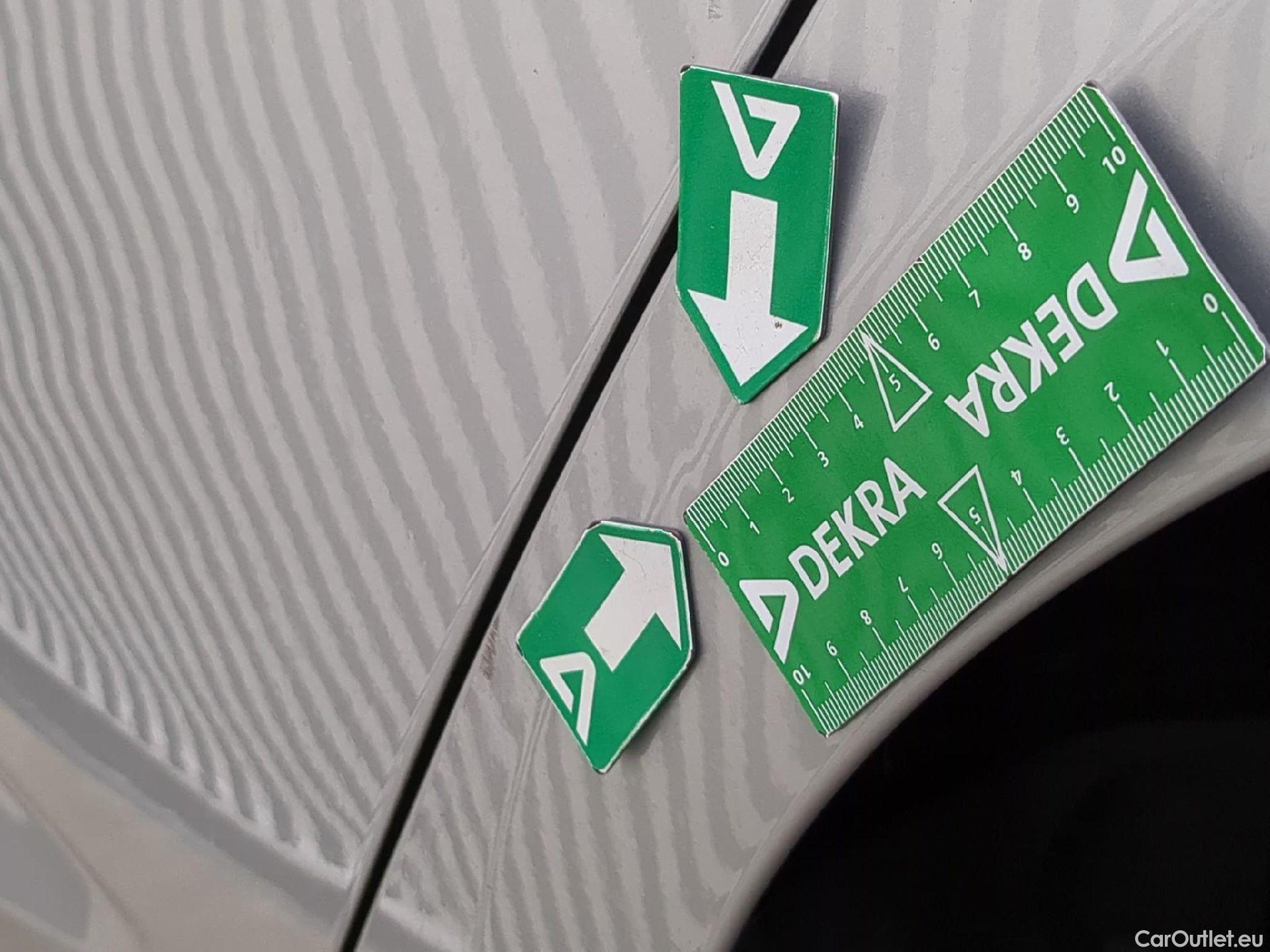  Renault  Megane  IV Berline 5pt. Business 1.5 dCi 115CV BVM6 E6dT #34