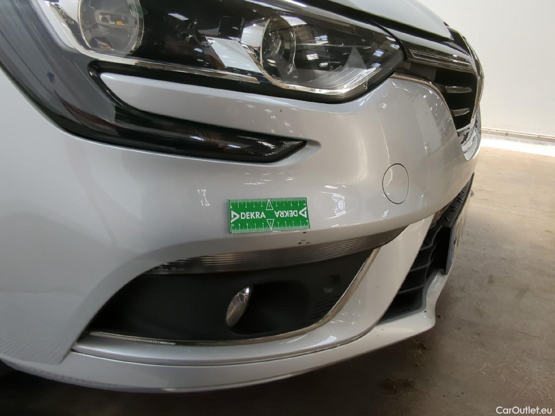  Renault  Megane  IV Berline 5pt. Business 1.5 dCi 115CV BVM6 E6dT #28