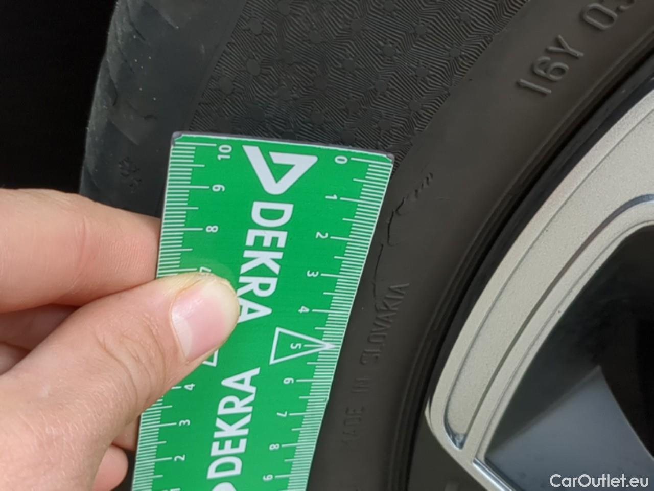  Renault  Megane  IV Berline 5pt. Business 1.5 dCi 115CV BVM6 E6dT #1