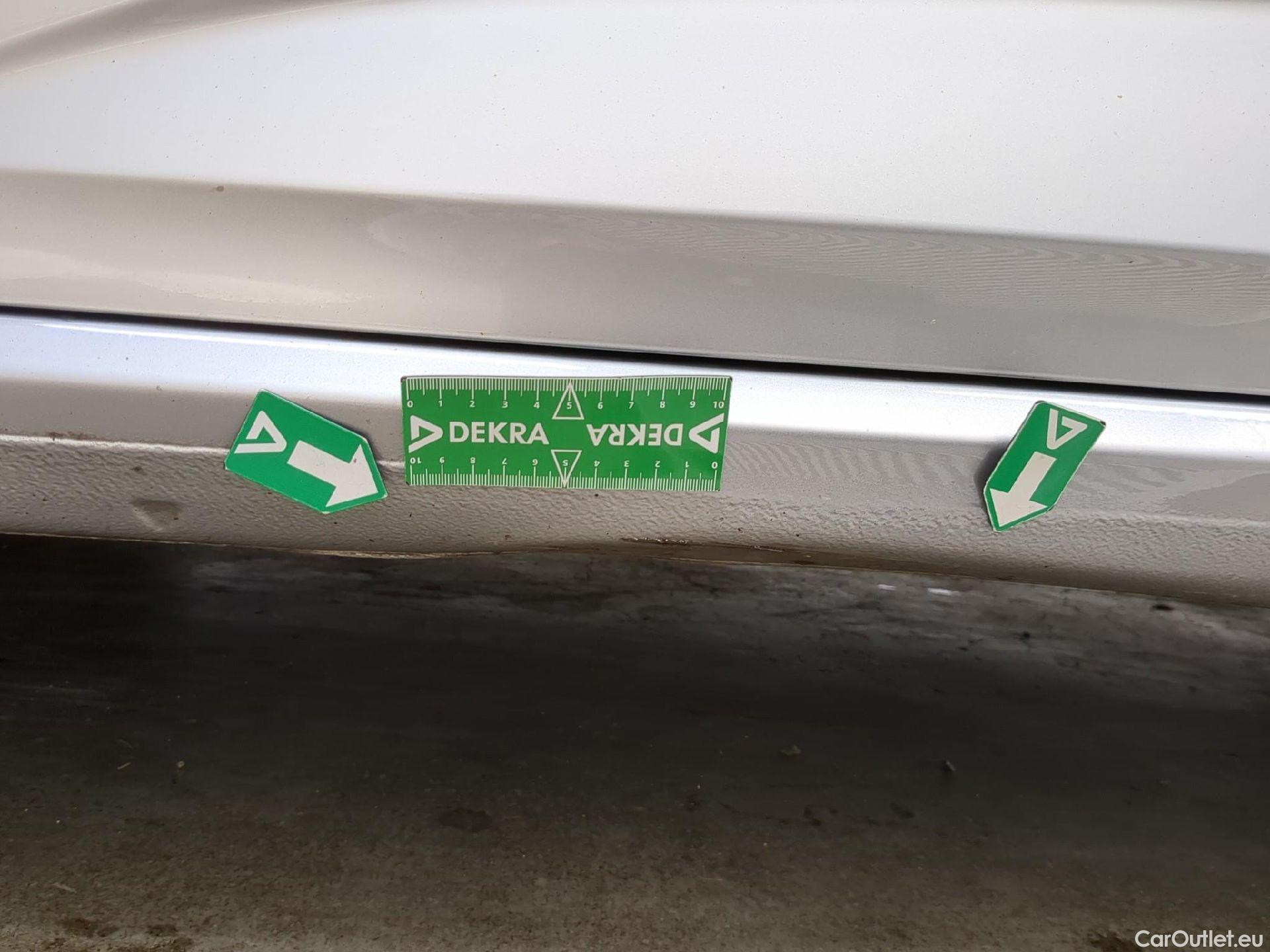  Renault  Megane  IV Berline 5pt. Business 1.5 dCi 115CV BVM6 E6dT #31