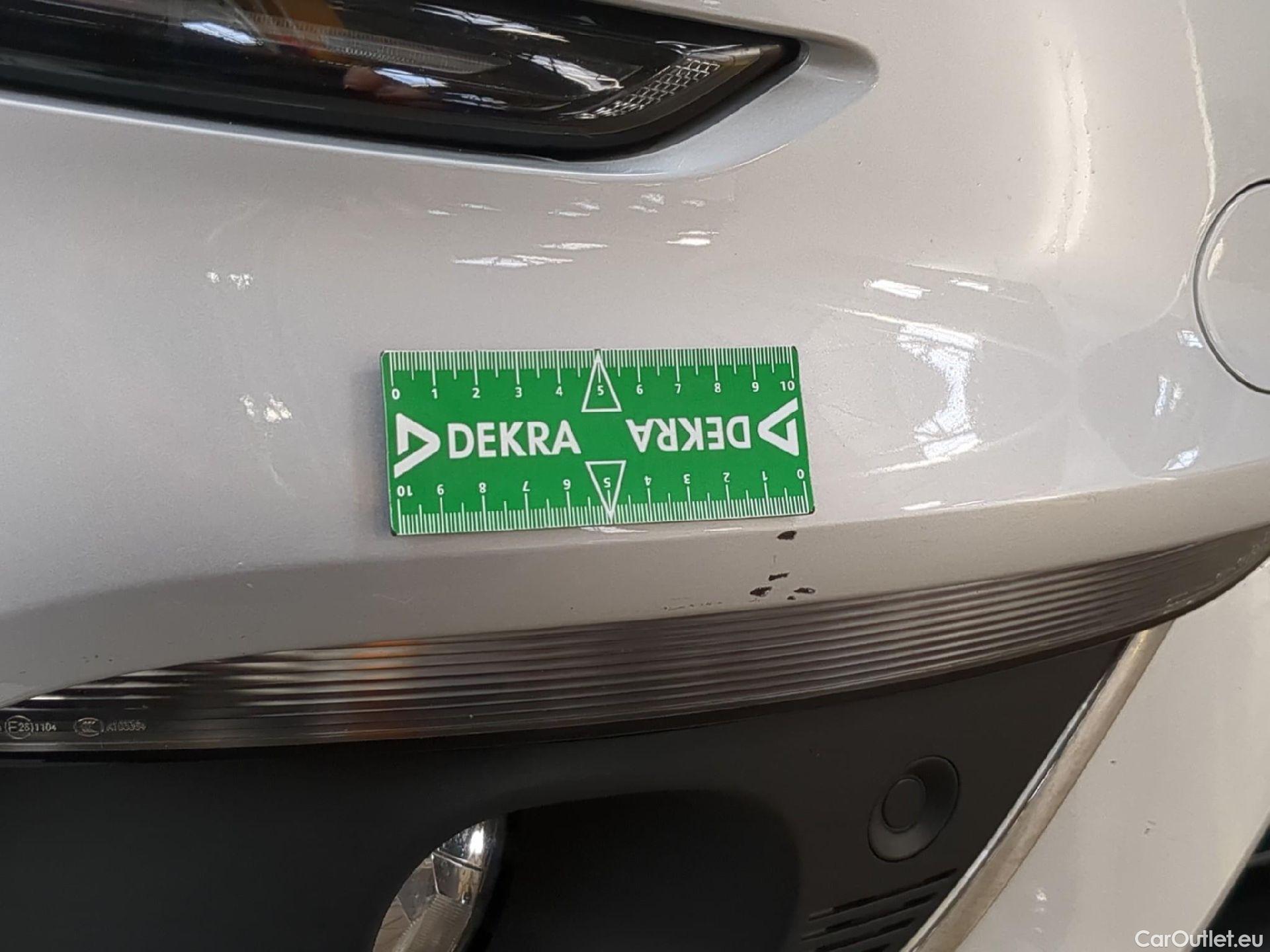  Renault  Megane  IV Berline 5pt. Business 1.5 dCi 115CV BVM6 E6dT #29