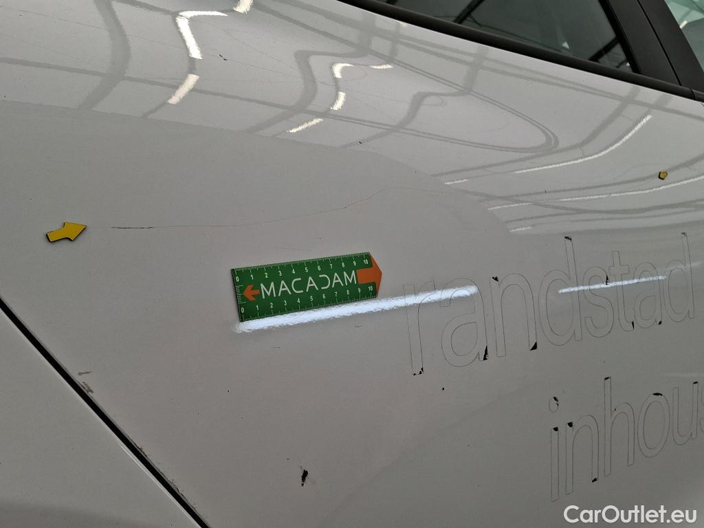  Renault  Clio  IV Business 0.9 TCe 90CV BVM5 E6 #2