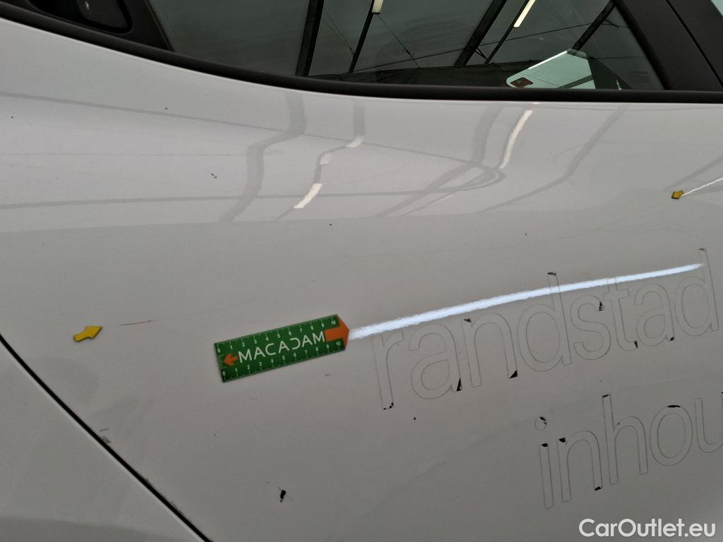  Renault  Clio  IV Business 0.9 TCe 90CV BVM5 E6 #3